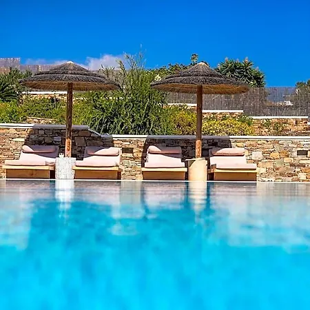 Ostria Hotel